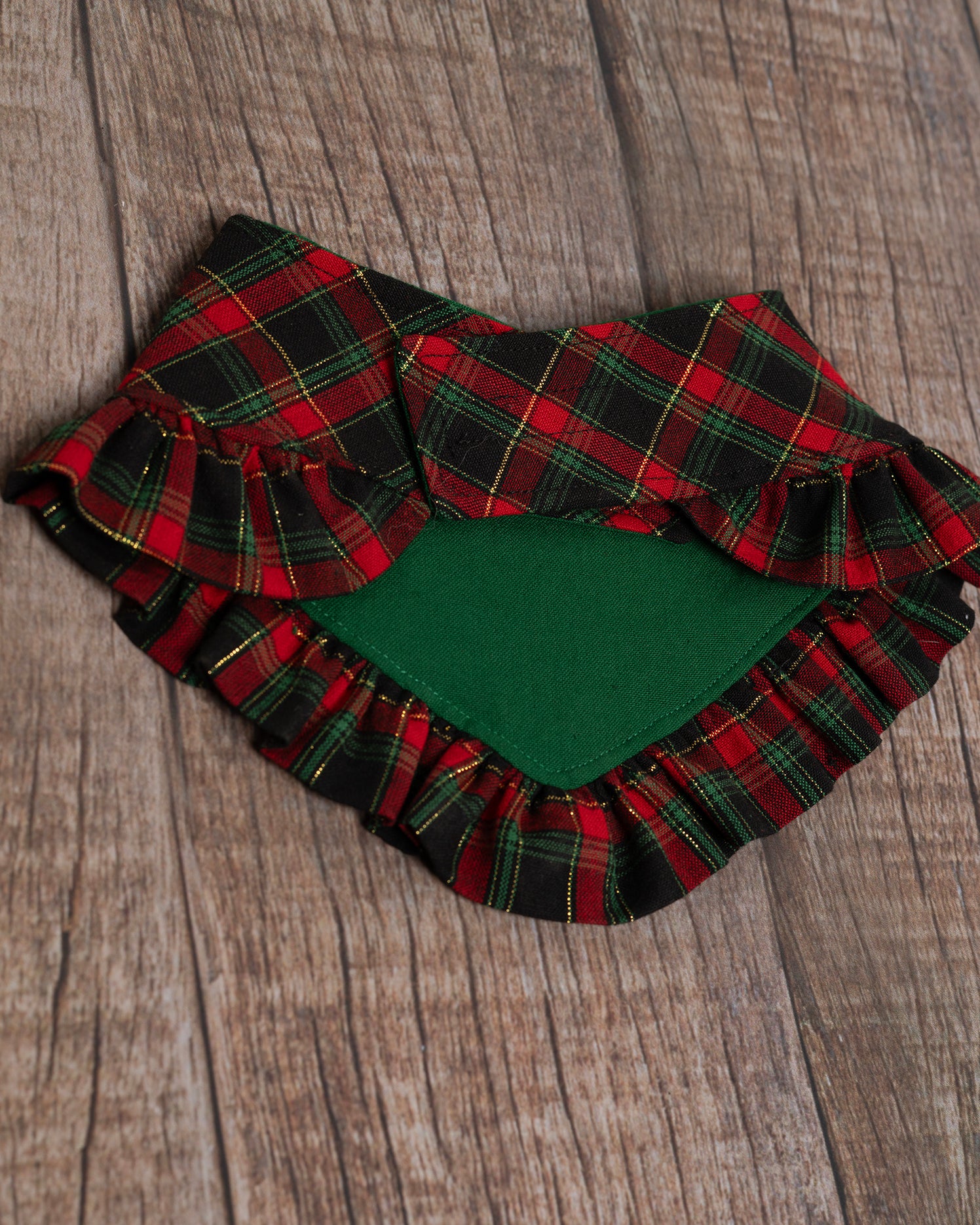 Holiday Tartan Ruffle Bandana